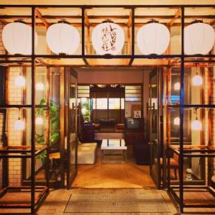 Фотографии гостевого дома 
            泊まれる図書館 寄処 -yosuga-