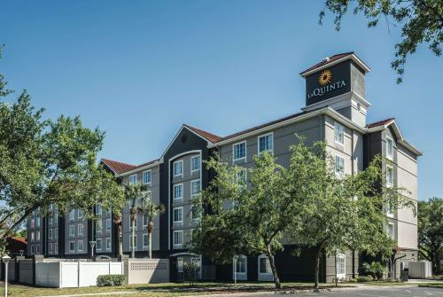 Фотография гостиницы La Quinta by Wyndham Orlando Lake Mary