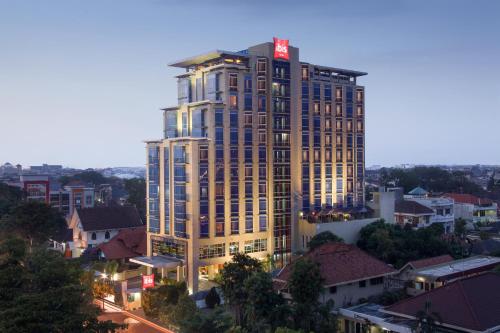 Фотография гостиницы Hotel Ibis Semarang Simpang Lima