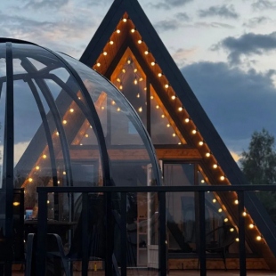 Фотография Коттеджа Частный Дом с Террасой и Видом на Лес