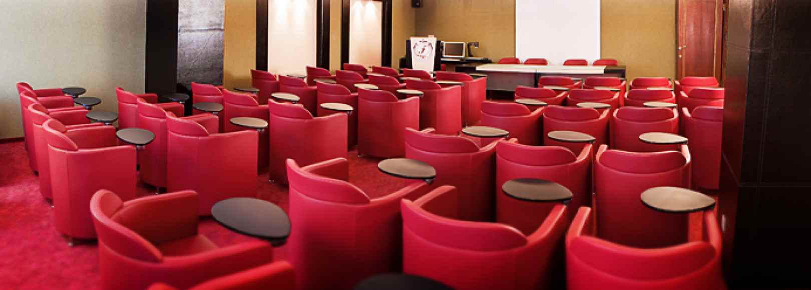 Фотография конференц-зала Бордо