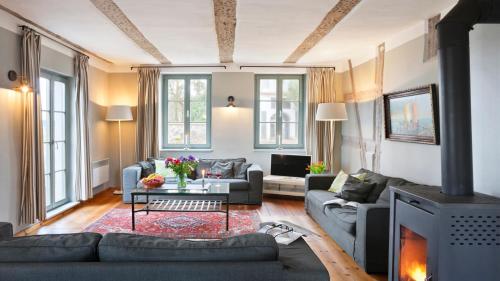 Фотография гостевого дома traumHaff Historischer Kahnschifferhof mit Kamin, liebevoll restauriert