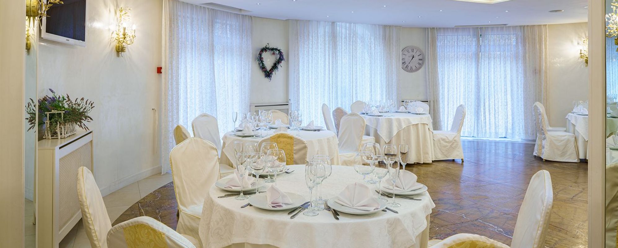 Фотографии банкетного зала Provence на 45