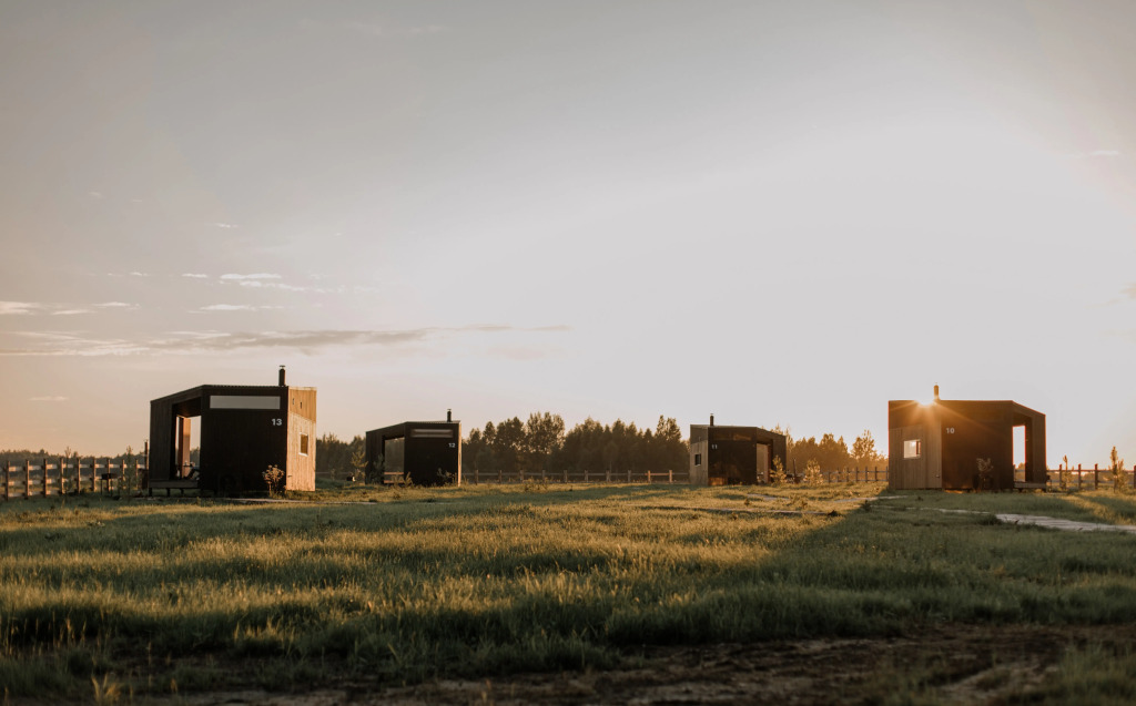 Фотография Коттеджа Частный дом Панорамные мини-домики на ферме Nomad Houses в Браславе