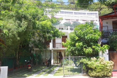 Фотография гостиницы Mirissa Beach Inn