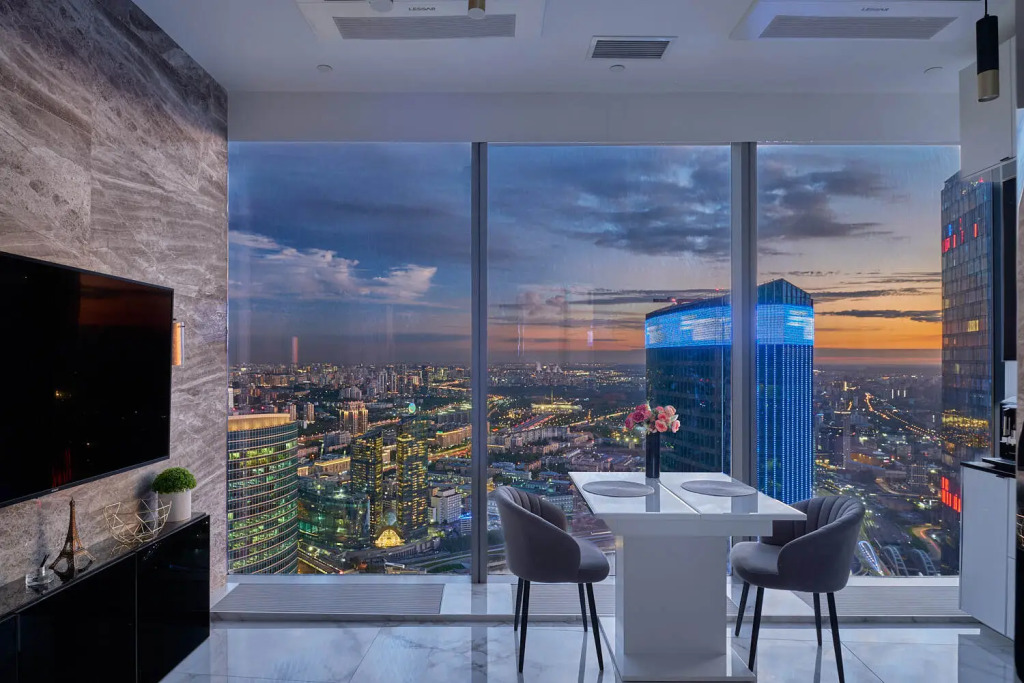 Фотография квартиры Апартаменты Sky City Moscow 80 этаж Вид на МГУ, Лужники, Парк победы, Воробьевы горы! Уникальный вид!