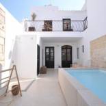 Фотография гостевого дома LLONGA'S 11th