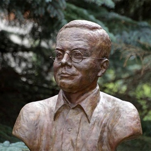 Фотография памятника Памятник поэту Н.А. Заболоцкому