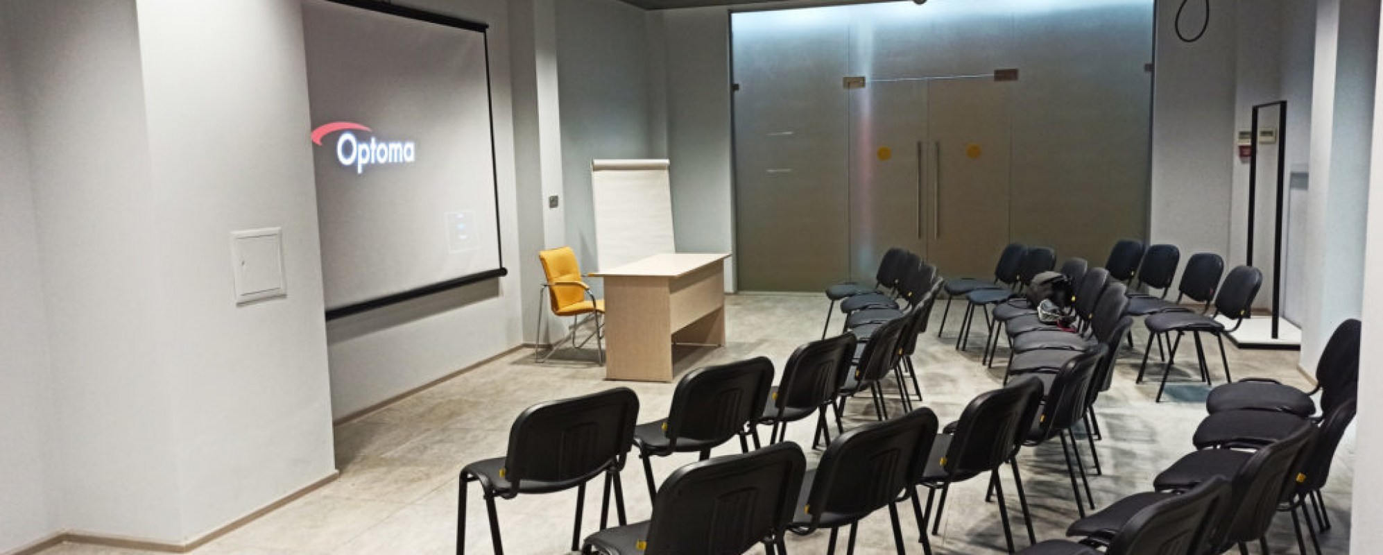 Фотографии лофта EasySpace Зал Room