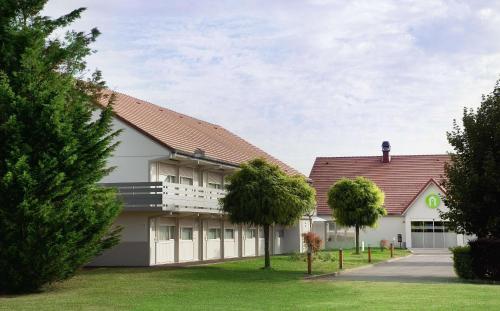 Фотография гостиницы Campanile Villennes-Sur-Seine - Poissy