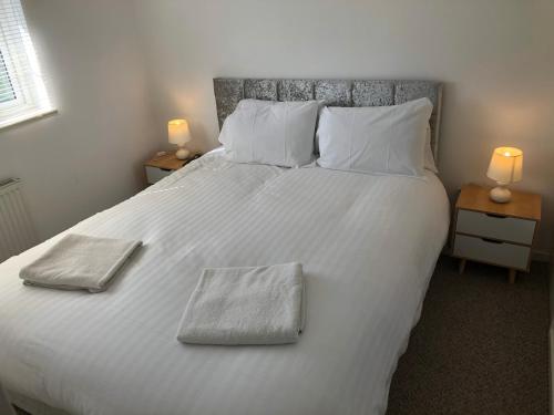 Фотографии гостевого дома
House number 8 sleeps up to 6 People with Smart TVs in Every Room