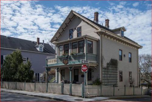 Фотография мини отеля Artful Lodger