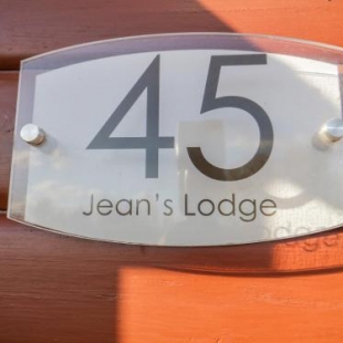 Фотография гостевого дома Jean's Lodge- Malton Grange