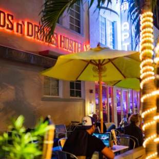 Фотографии хостела
Beds n' Drinks