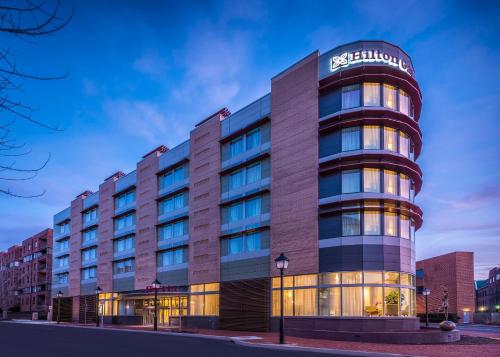 Фотография гостиницы Hilton Garden Inn Alexandria Old Town National Harbor