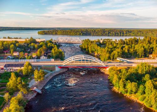 Фотографии гостевого дома
Угребись