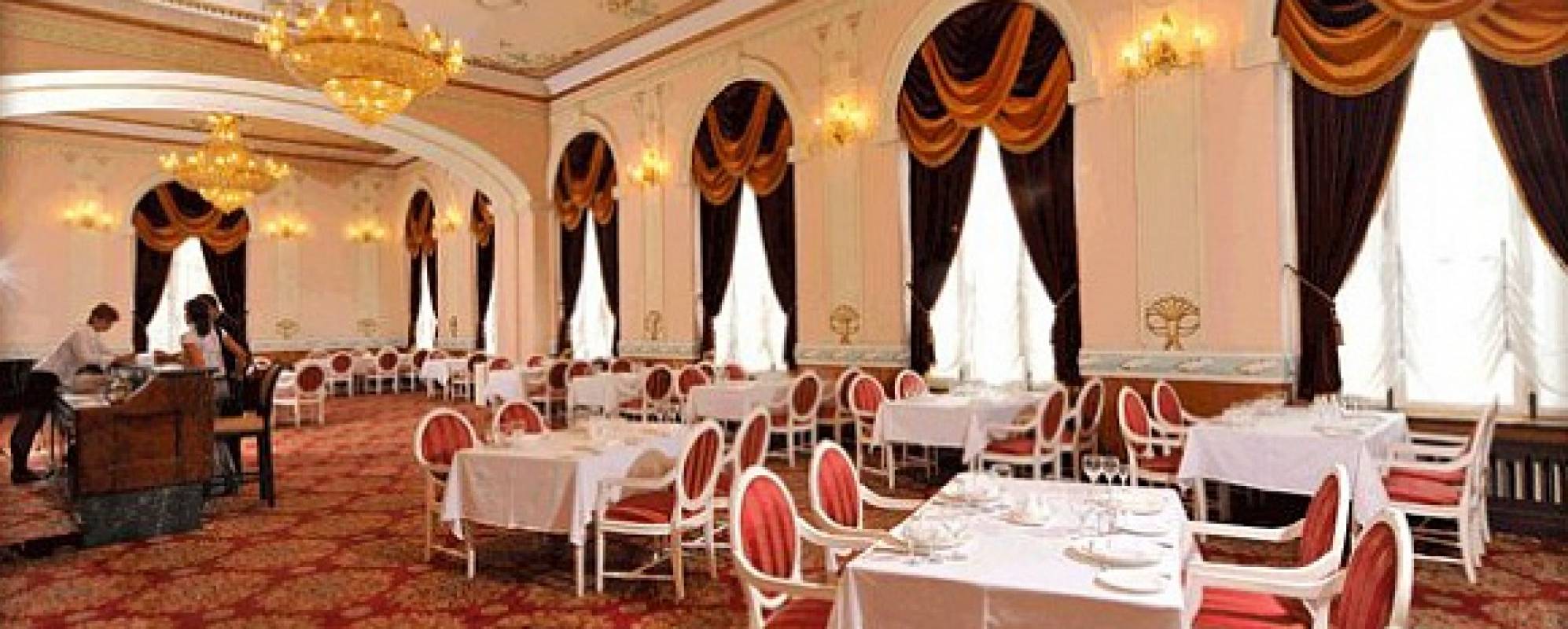 Фотографии конференц-зала Версаль