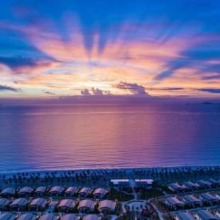 Фотографии гостиницы
Mövenpick Resort Cam Ranh