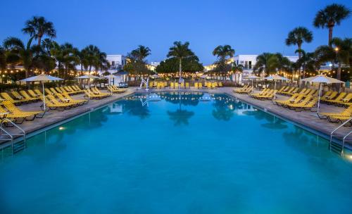 Фотография гостиницы Postcard Inn On The Beach