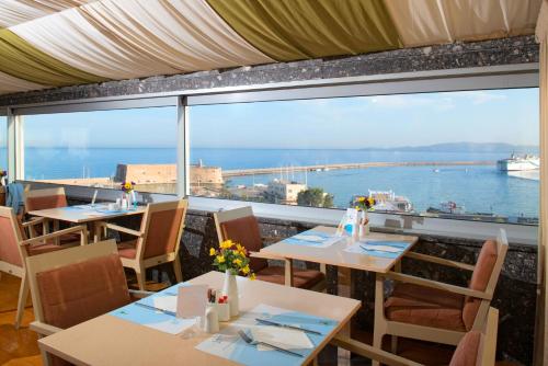 Фотография гостиницы Marin Hotel