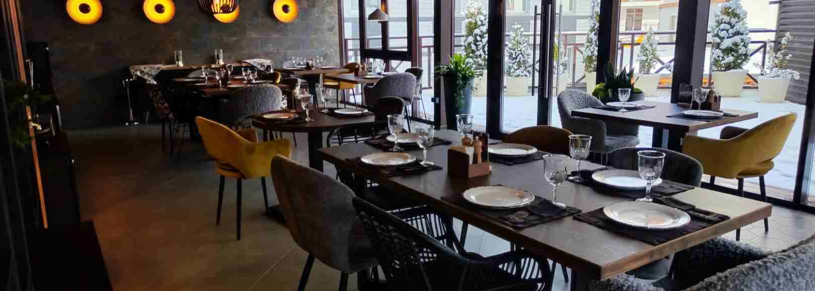 Фотография банкетного зала Зал ресторана Дукка Винил