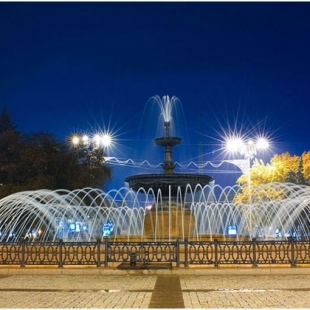Фотография Музыкальный фонтан на пл. Ленина