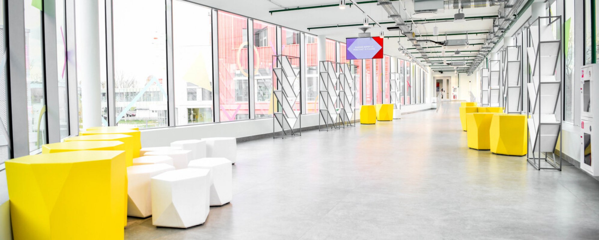 Фотографии фойе Переход Урбан-Цифра