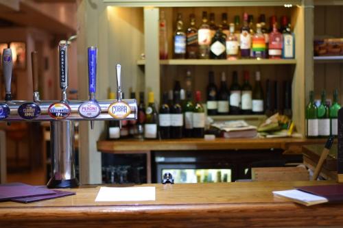 Фотографии мини отеля
The Bell and Bottle