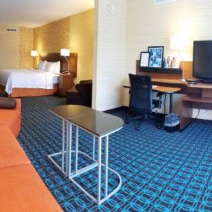 Фотографии гостиницы 
            Fairfield Inn and Suites by Marriott Rochester West/Greece