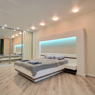 Фотография квартиры Квартира с панорамным видом на реку Казанка и Казанский кремль, рядом со станцией метро