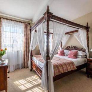 Фотографии гостиницы
The White Hart Hotel