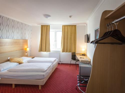 Фотография гостиницы Arion Airport Hotel