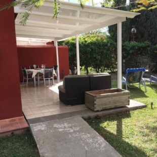 Фотография гостевого дома Flatguest Albaricoques