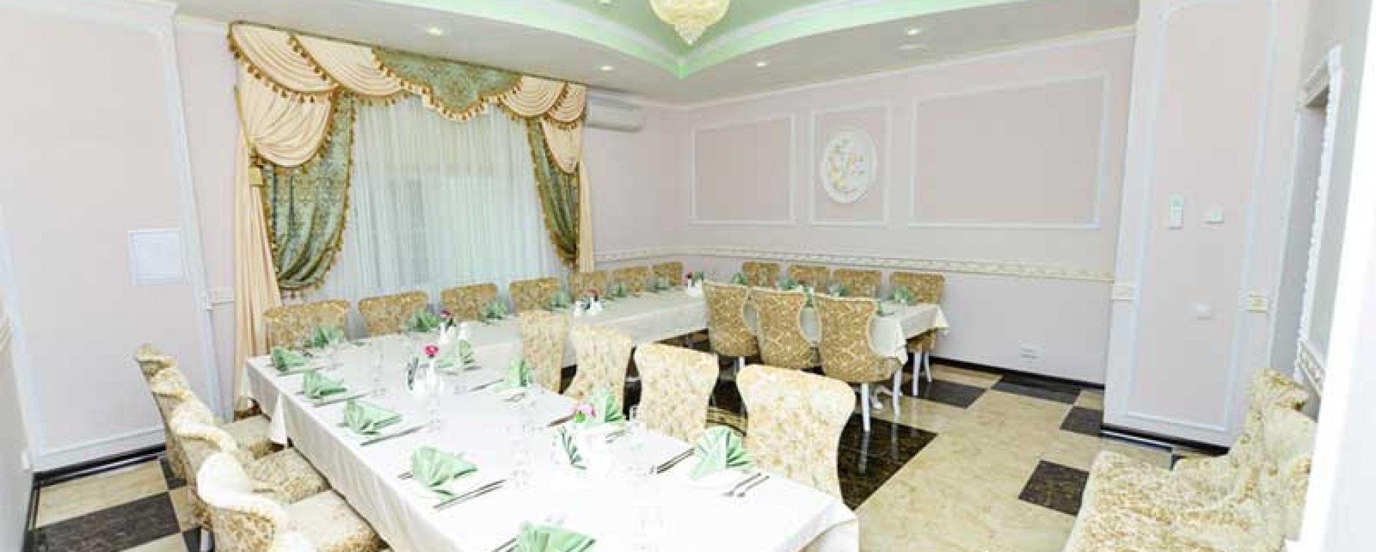 Фотографии банкетного зала Ерофей