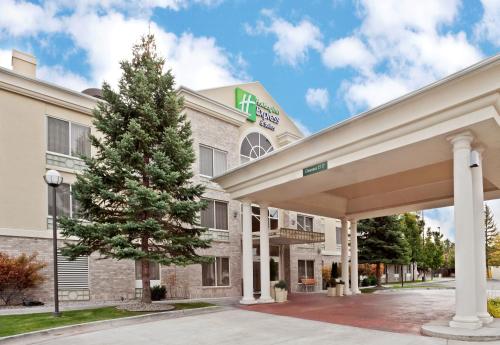 Фотография гостиницы Holiday Inn Express Hotel & Suites Idaho Falls, an IHG Hotel