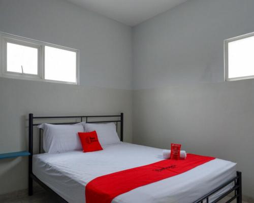 Фотография гостиницы RedDoorz near Tamansari Shopping Center Salatiga