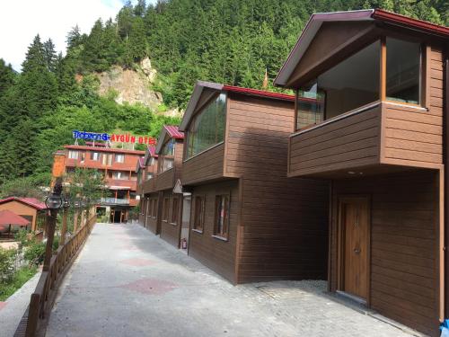Фотография гостиницы Aygün Suites Hotel&Bungalow UZUNGÖL