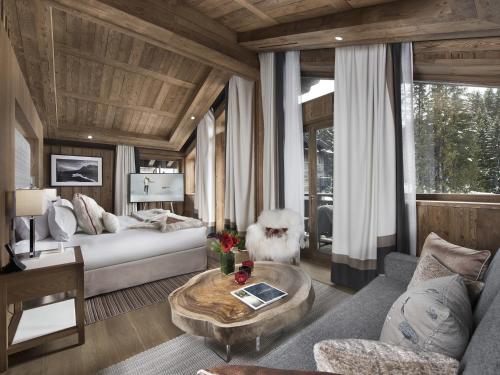 Фотографии гостиницы
Hôtel Barrière Les Neiges Courchevel
