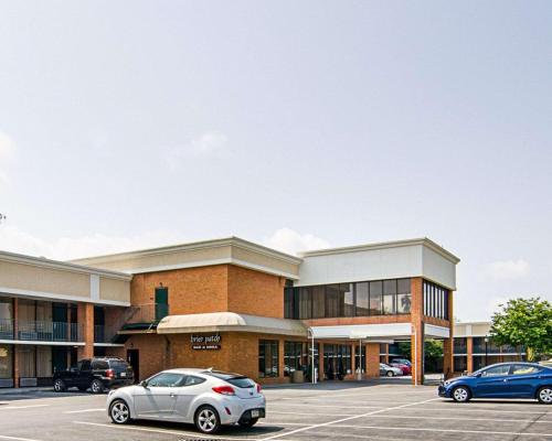 Фотографии гостиницы
Quality Inn