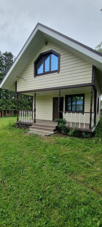 Фотографии Коттеджа 
            Частный дом Дом возле Ясеня