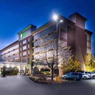 Фотографии гостиницы
Holiday Inn Hotel & Suites Warren, an IHG Hotel