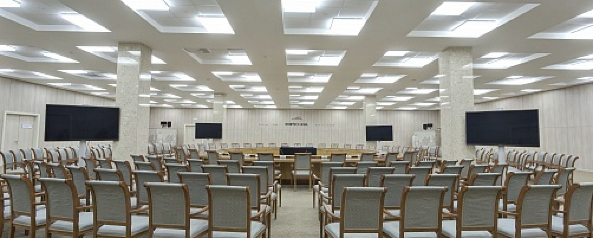 Фотографии конференц-зала Конгресс-холл Торатау Большой зал