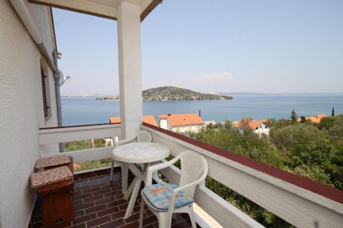 Фотография гостевого дома Apartments by the sea Kali, Ugljan - 834