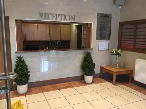 Фотография гостиницы West Park Hotel