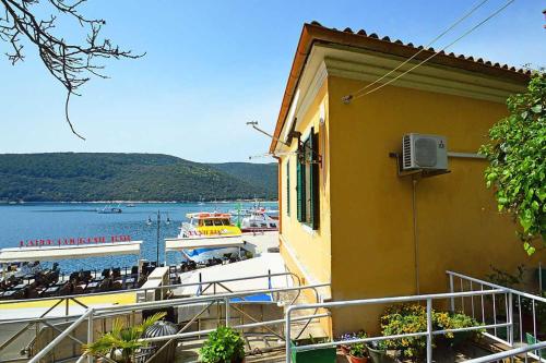 Фотография гостевого дома Apartments by the sea Rabac, Labin - 12308
