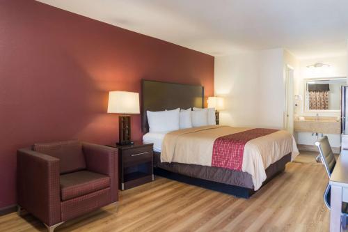 Фотография мини отеля Red Roof Inn Arlington - Entertainment District