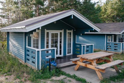 Фотография базы отдыха Карельская