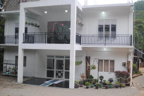 Фотография гостиницы Mountain Villa Adam's Peak