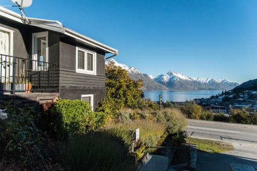 Фотография мини отеля Queenstown House Boutique Hotel & Apartments