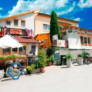 Фотографии апарт отеля
Apart Hotel Villas Ivica